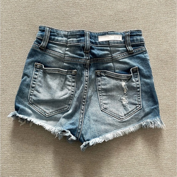Cello Jean Shorts - Picture 2 of 3